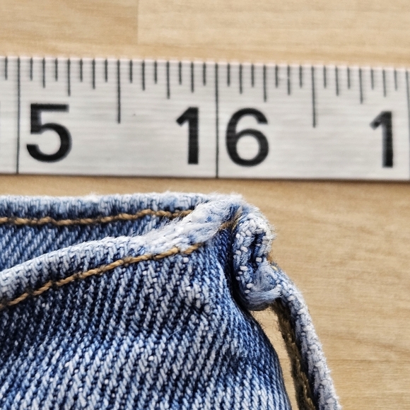 Levis Premium Denim Skinny Straight Leg Jeans Tag Size 34x30 (Actual 32x27.5) - Picture 9 of 13